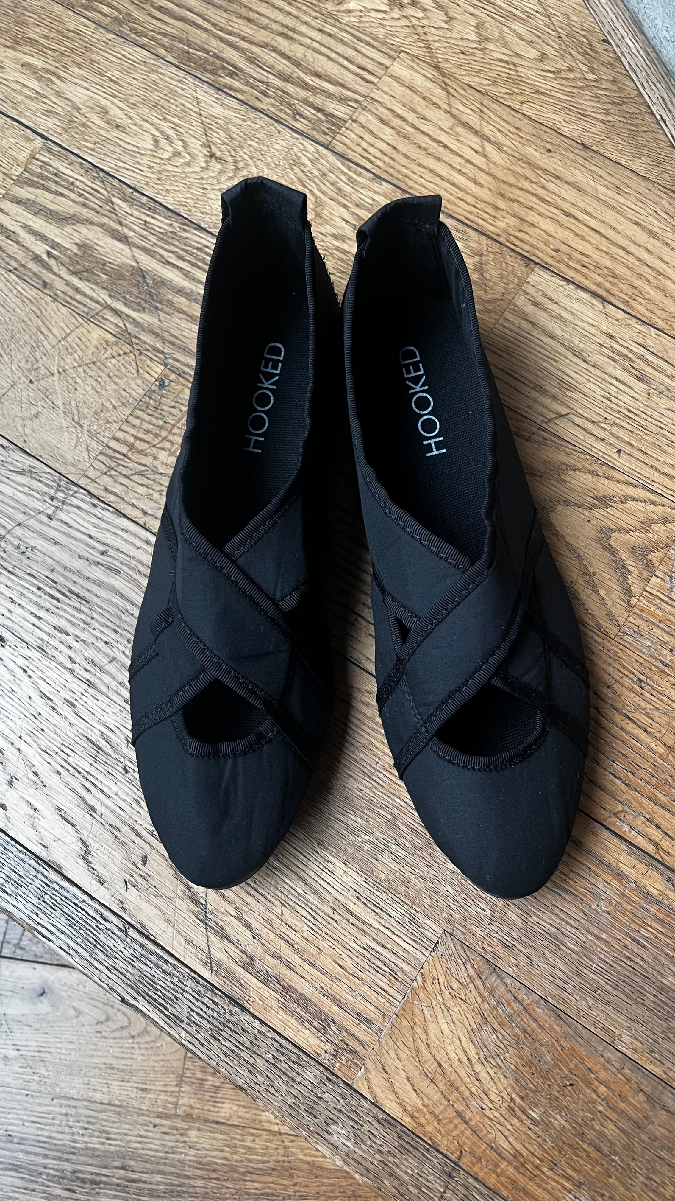 ORIGINAL SHOES BLACK – HOOKED